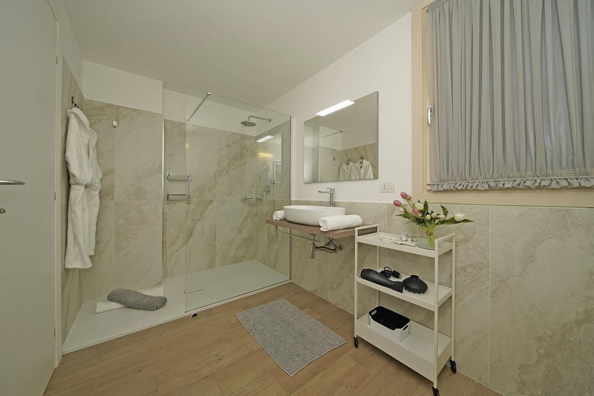 Alma Garda Home ซีร์มิโอเน ภายนอก รูปภาพ